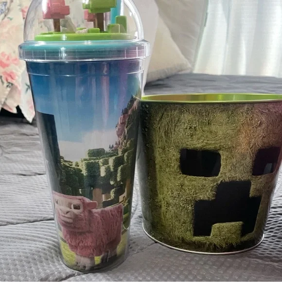 Minecraft Movie Pink Sheep Popcorn Bucket with Cup and Bucket - Picture 7 of 7
